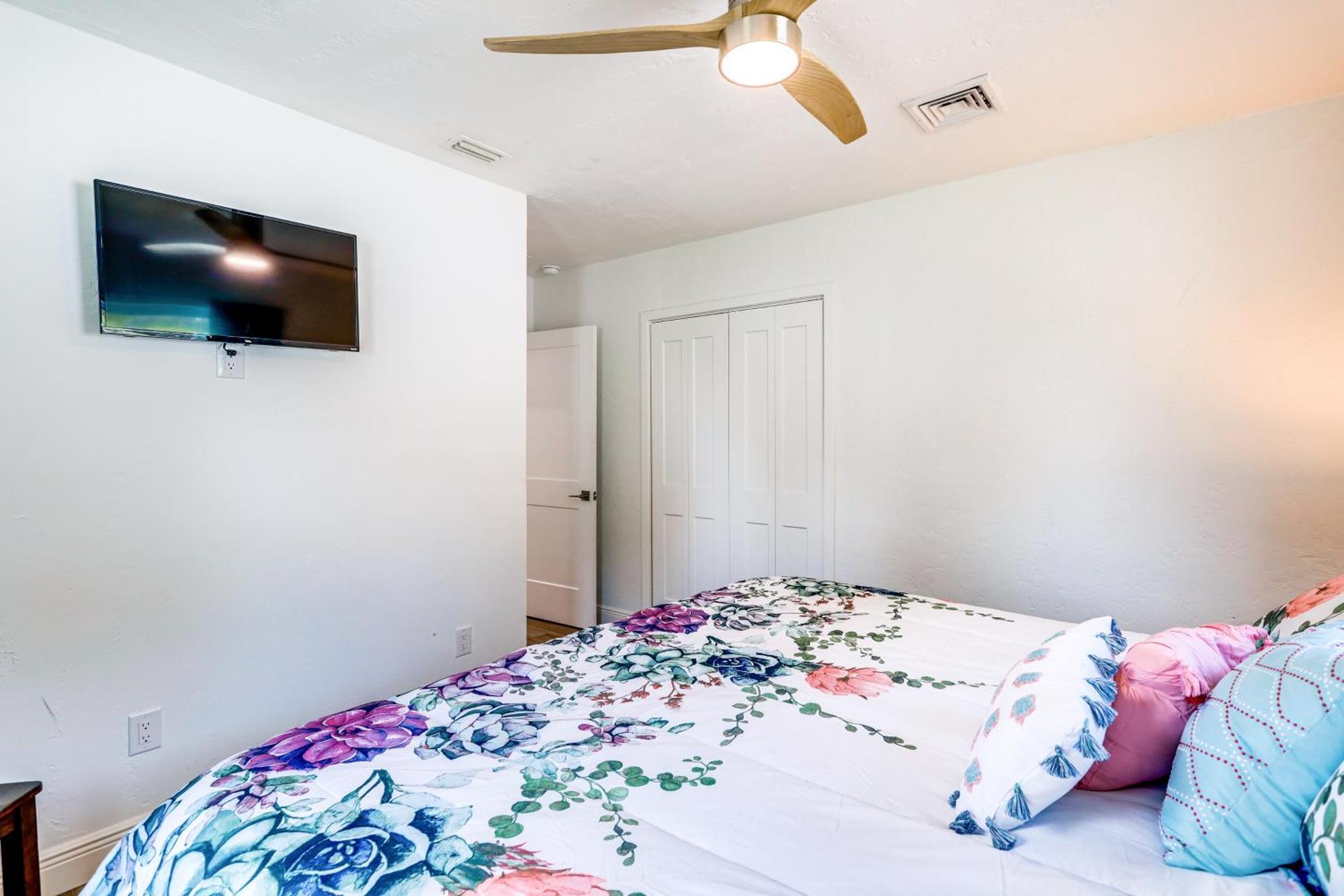 Pet-Friendly Cocoa Beach Home Walk To Beach! Exteriér fotografie